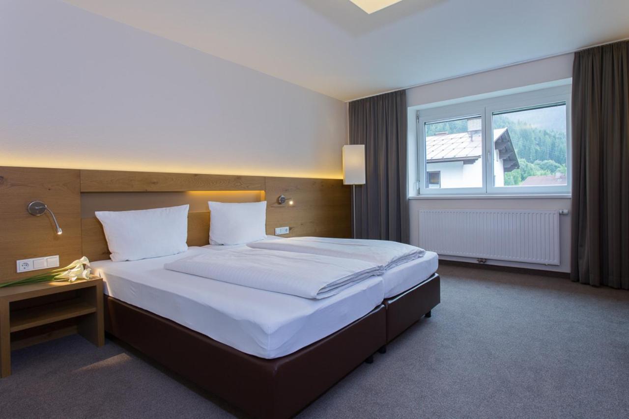 Rundeck Hotel